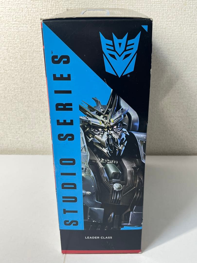 [未開封] トランスフォーマー SS-08 ブラックアウト