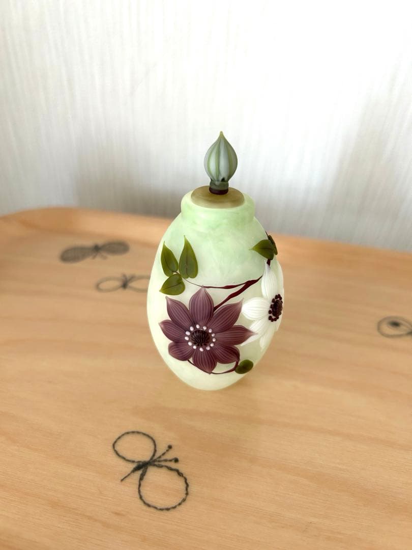 コアガラス　香水瓶　飾り瓶　新品未使用