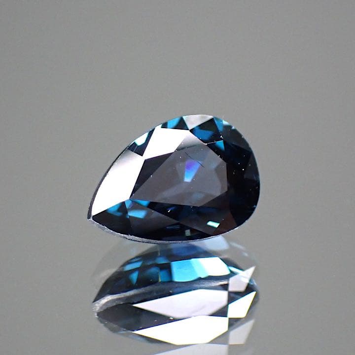 【スリランカ産】コバルトスピネル