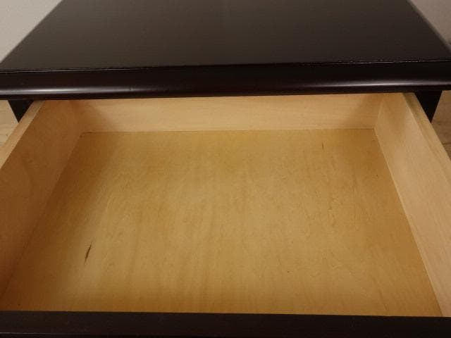 北海道民芸家具　ナイトテーブル　サイドテーブル　 再塗装済　ＵＳＥＤ