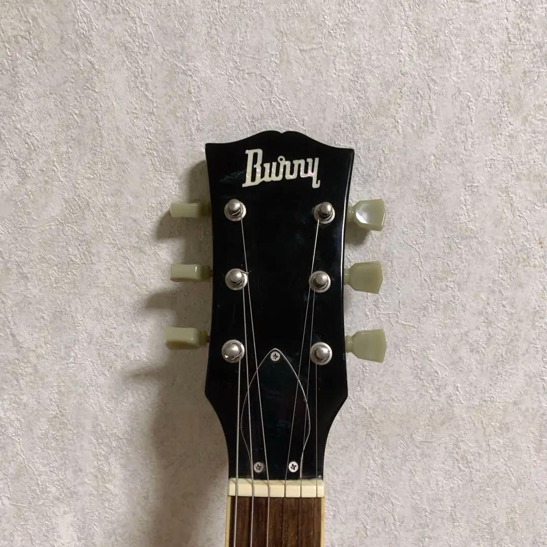 美品！バーニー♦︎ハードケース付　チューナー、弦、ケーブルのおまけ付き