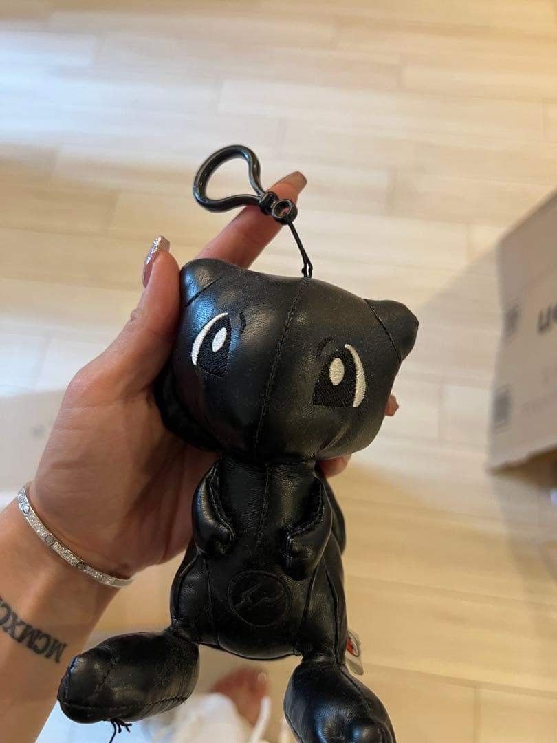 フラグメント　ミュウ　ぬいぐるみ　キーホルダー