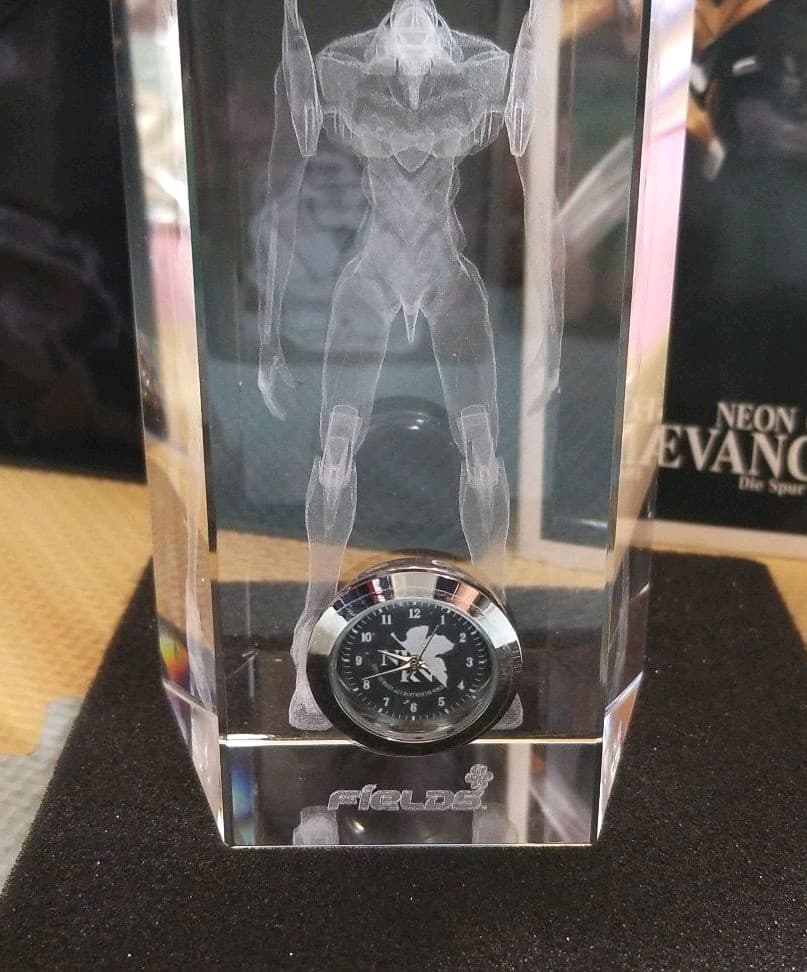 ☆エヴァンゲリオン☆クリスタル時計付非売品