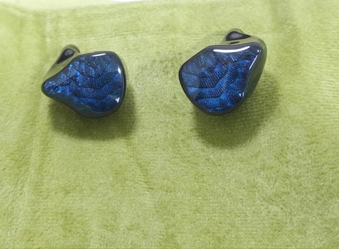 TRUTHEAR NOVA+Yongse Marsケーブル