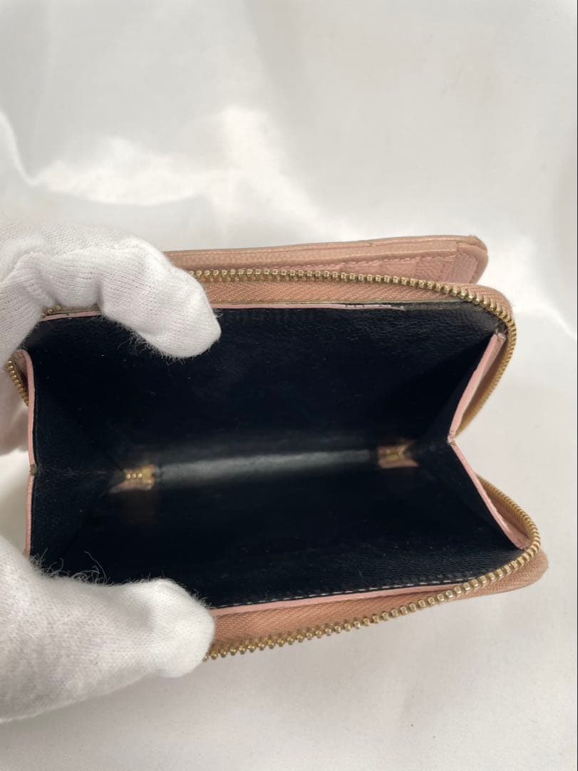 人気 SAINT LAURENT サンローラン 二つ折り財布 カサンドラ 箱付き