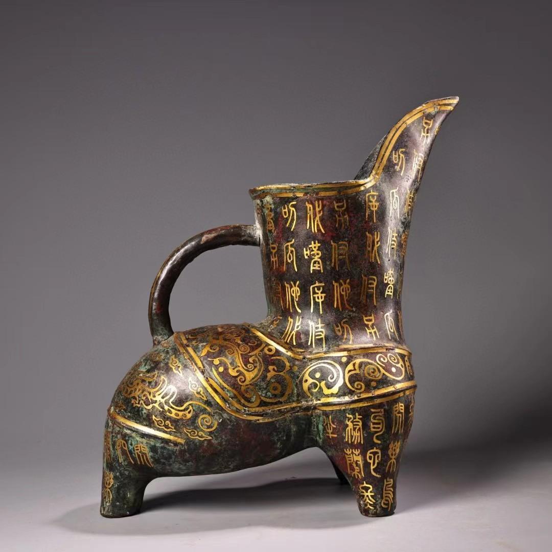 中国古美術・旧蔵青銅製鍍金三足の盛酒器・青銅製・純手作り・置物・茶道具・酒具