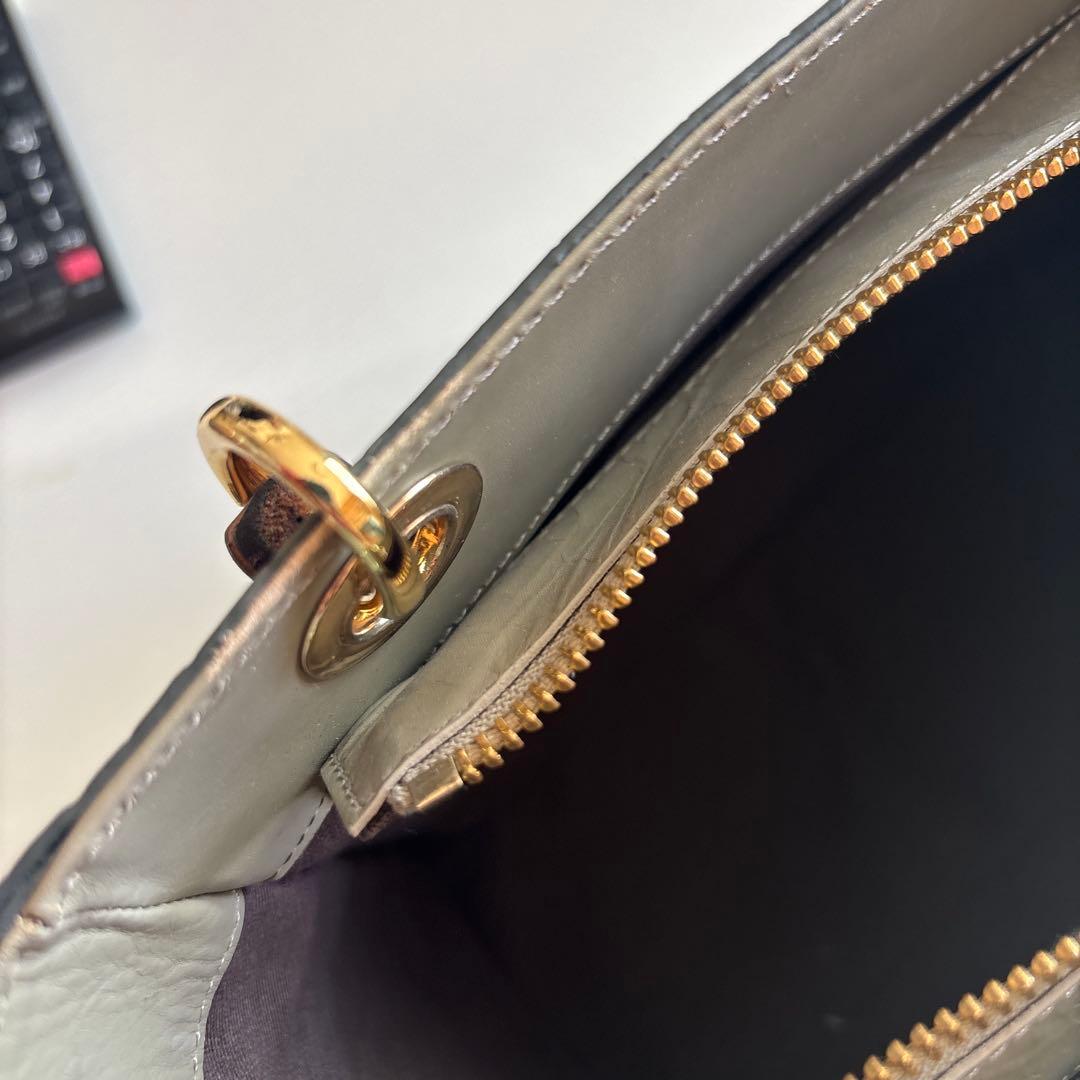 クロコダイル風 牛革バッグ