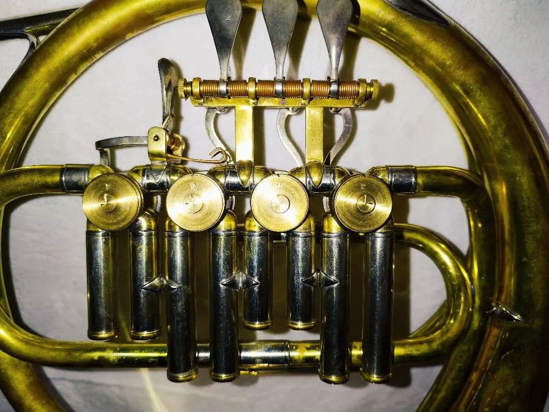 B♭シングルホルン （ゲシュトップ管付き）旧東独製 ヴィンテージ♪