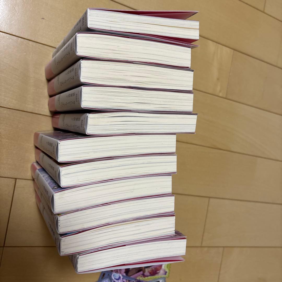 サイレントウィッチ　11冊+ しおり　+ポストカード