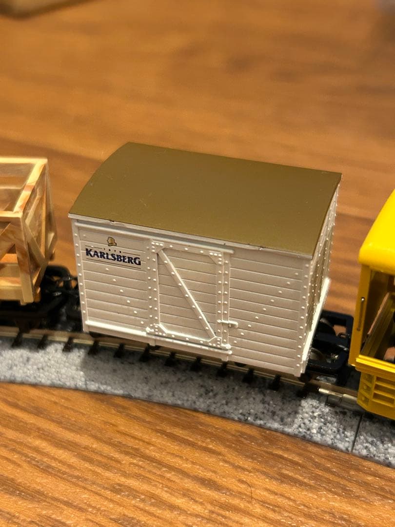 ミニトレインズ ディーゼル機関車&貨車4両