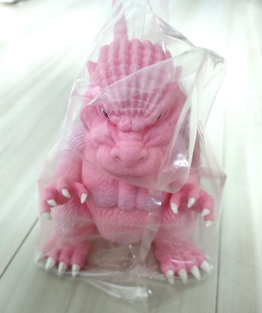 【新品・未開封】ファンタジートイズ ゴジラ ソフビ ピンク
