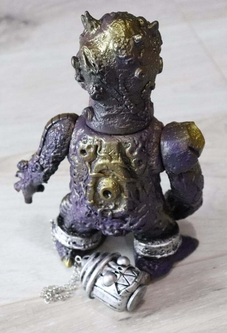 TIMEGORE箱付きRANPAGETOY×VIOLENCETOYワンオフソフビ