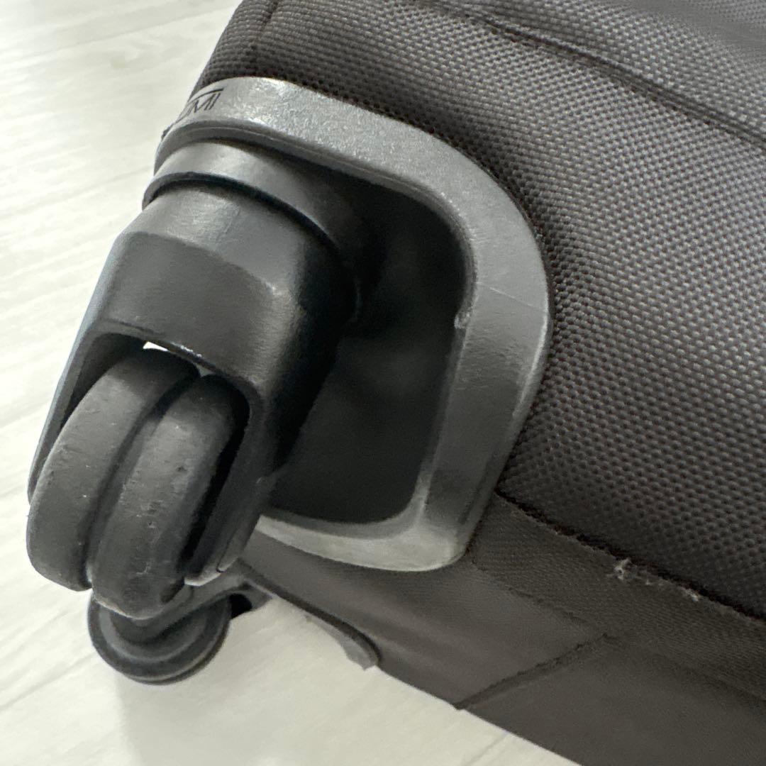 TUMI トゥミ キャリーバッグ 4輪 ALPHA2 22652D2