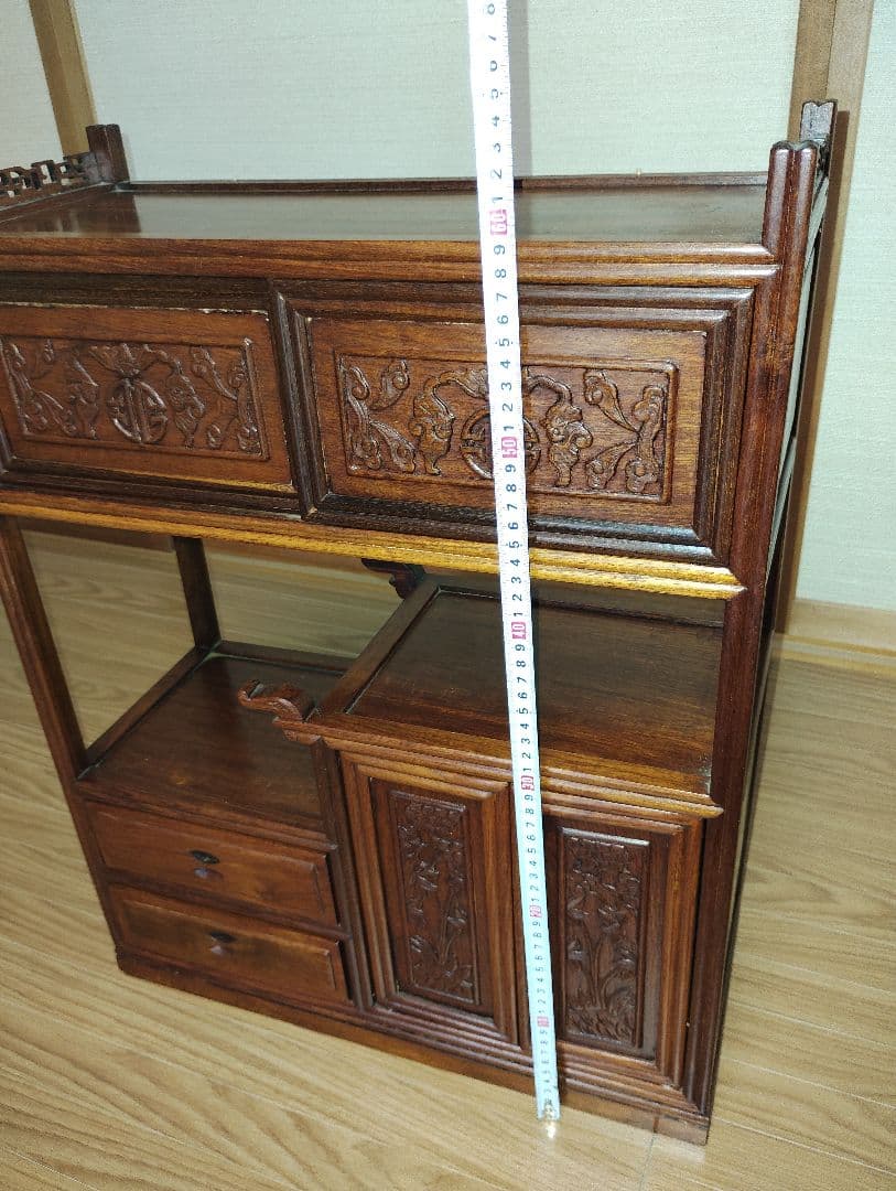 木製彫刻収納棚 引き出し2つ