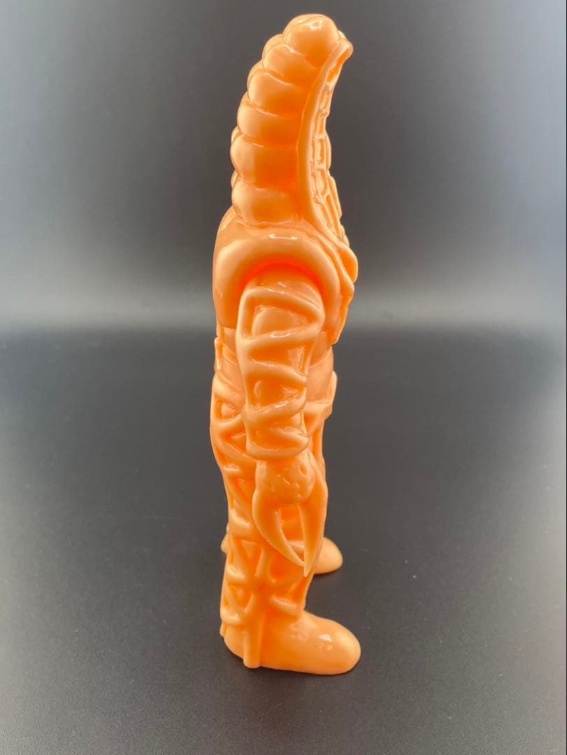 【中古品】　ゴドラ星人　未鮮色　ブルマァク　円谷プロ　怪獣　ソフビ　フィギュア