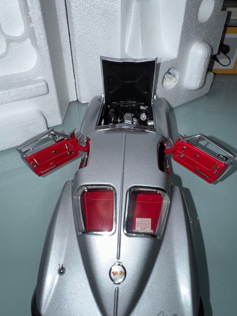 フランクリンミント 1/24 1963 コルベット 赤内装 ダイキャスト