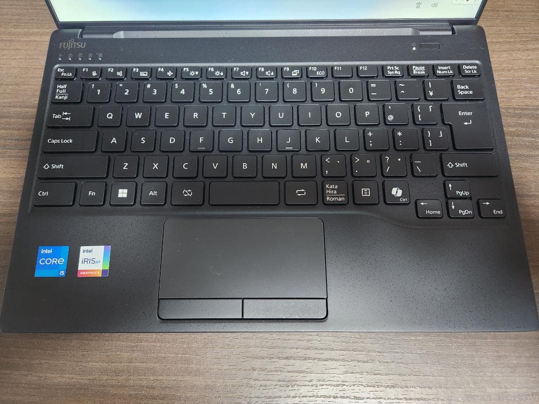 ほぼ未使用 LIFEBOOK UH i5-1235U 16GB Office他