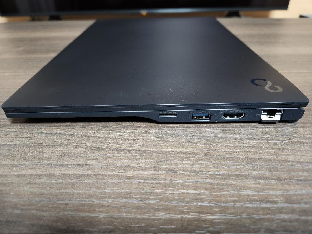 ほぼ未使用 LIFEBOOK UH i5-1235U 16GB Office他