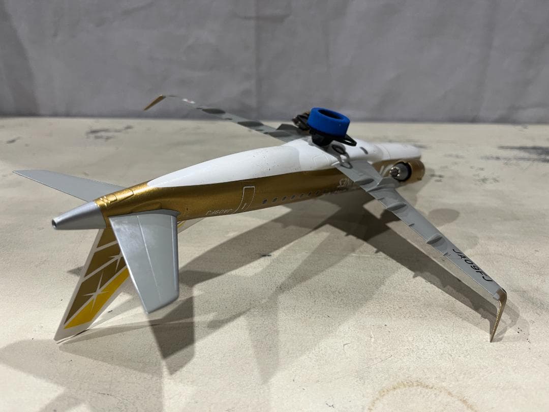 フジドリームエアラインズ｜EMBRAER 175 TAMIYA 1:100