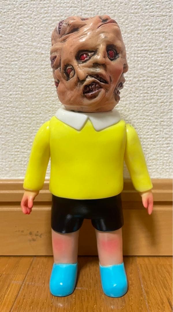 暗黒エンターテイメント　中野広道　墓場の画廊