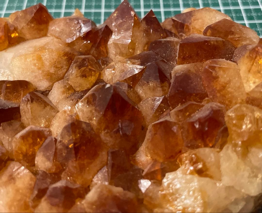 シトリンクォーツ　ラフストーン　クラスター　原石　鉱物　鉱石