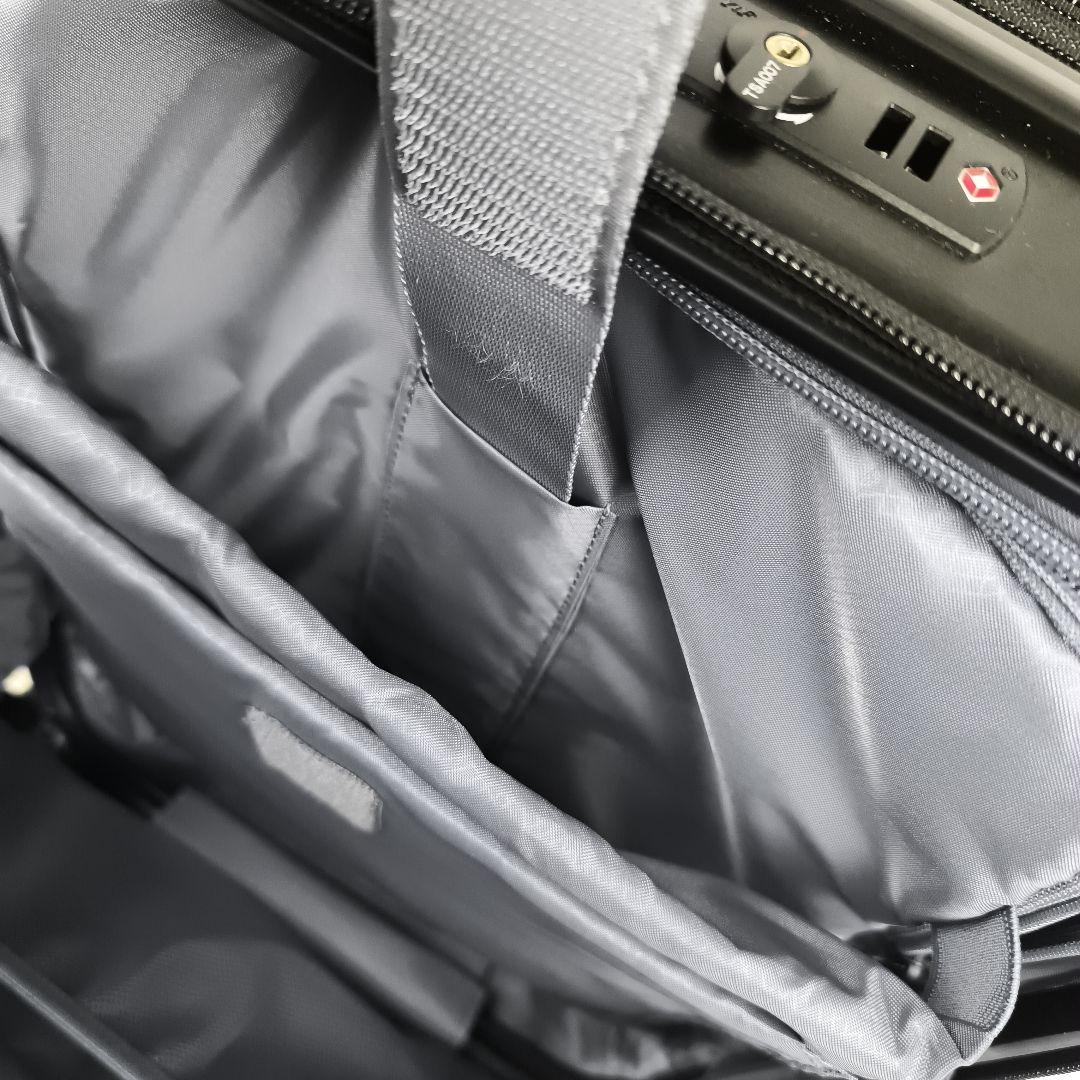 ✨極美品✨ アジアラゲージ デカかるedge キャリーケース 4輪 機内持込 黒