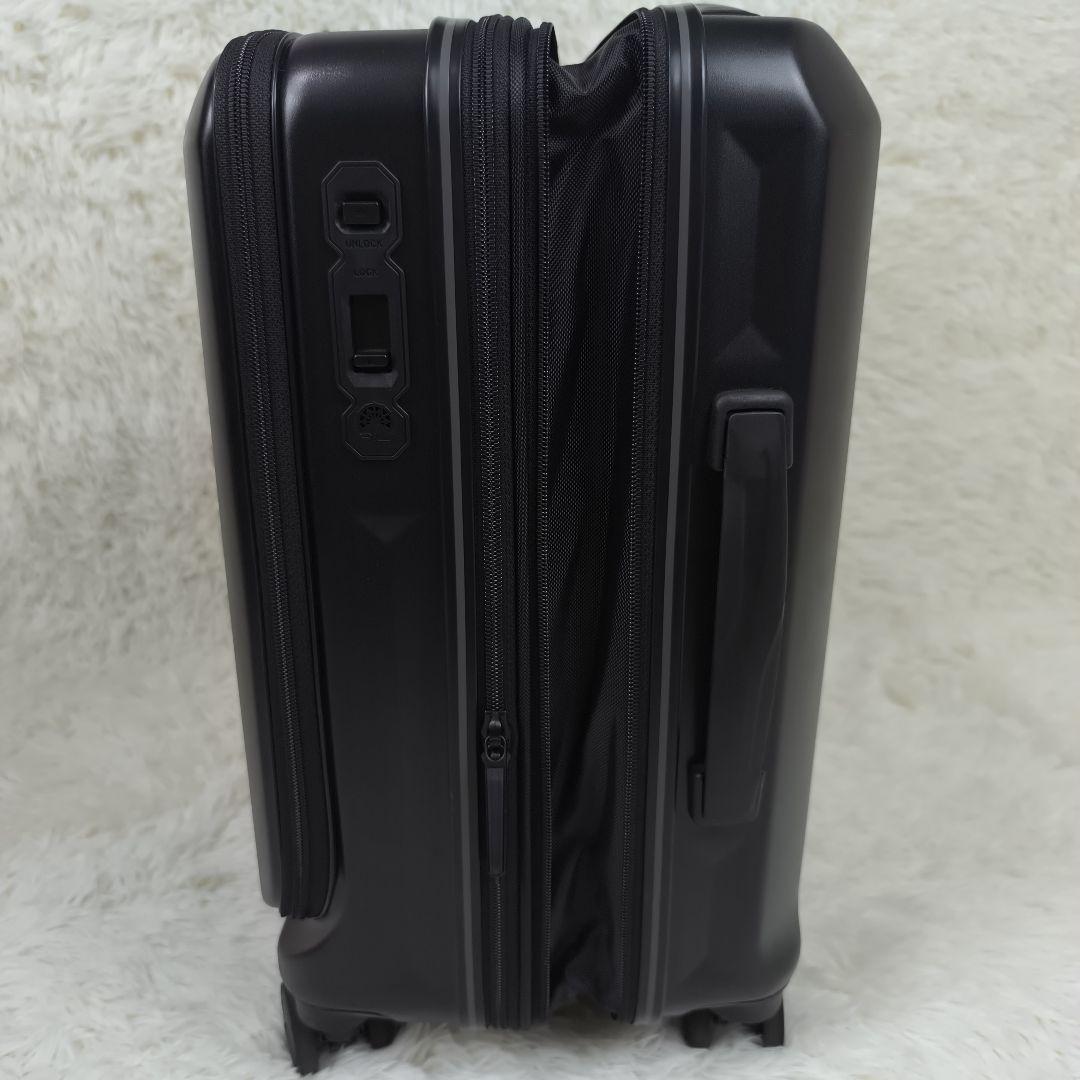 ✨極美品✨ アジアラゲージ デカかるedge キャリーケース 4輪 機内持込 黒