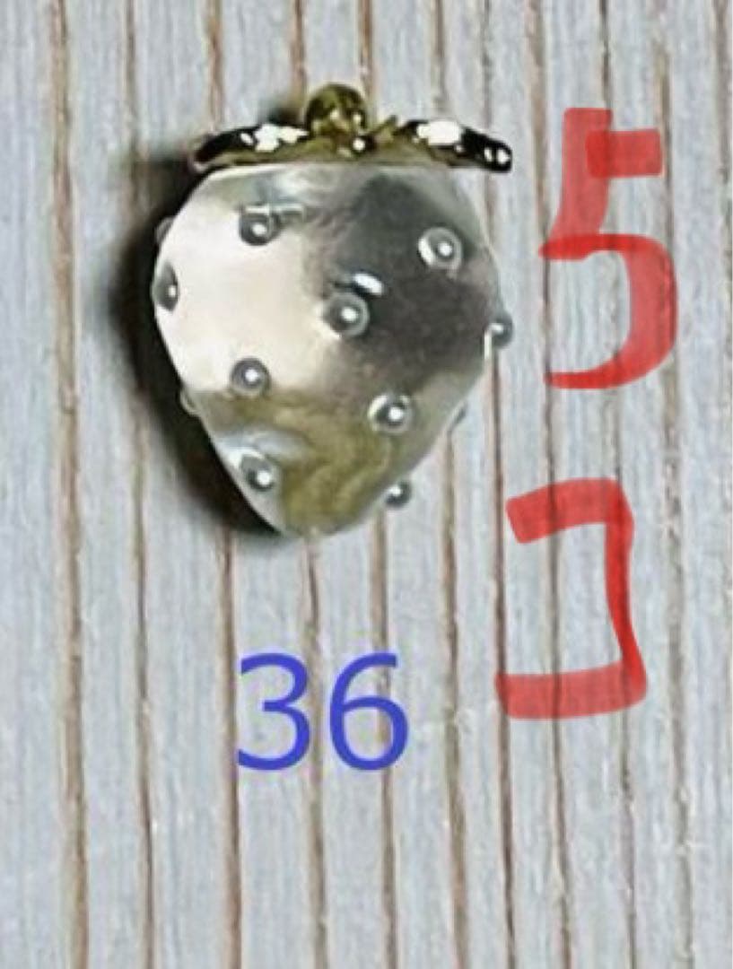 たまねぎ屋　みーちゃん　いちごパーツ