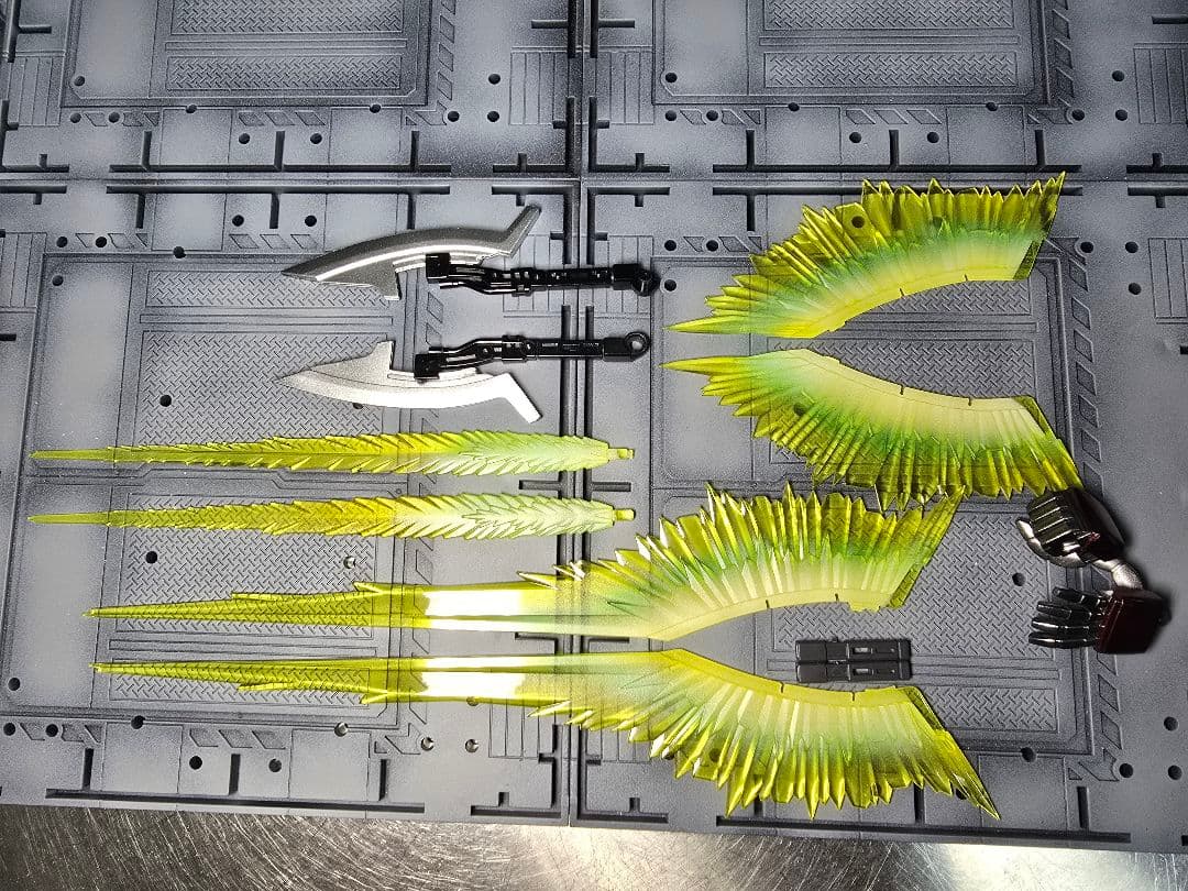 MGシナンジュ風　プラモデル全塗装