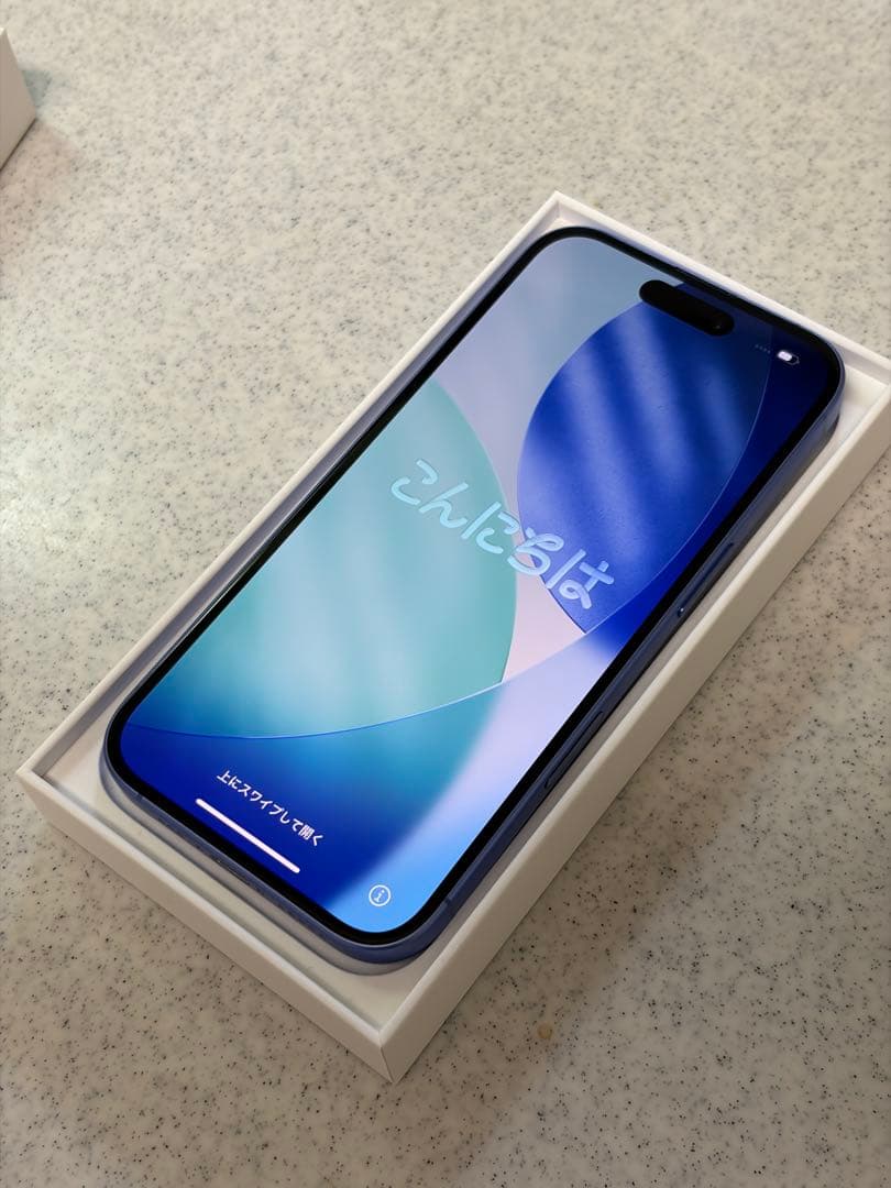 Apple iPhone 16 ブルー 256GB SIMフリー　本体