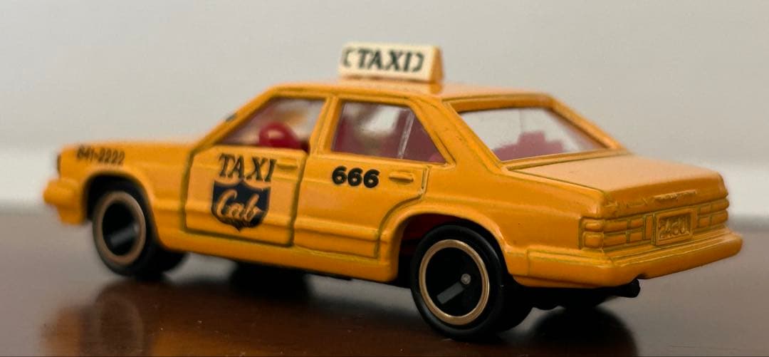 トミカ 青箱 アウディ5000ターボ 輸出仕様 TAXI