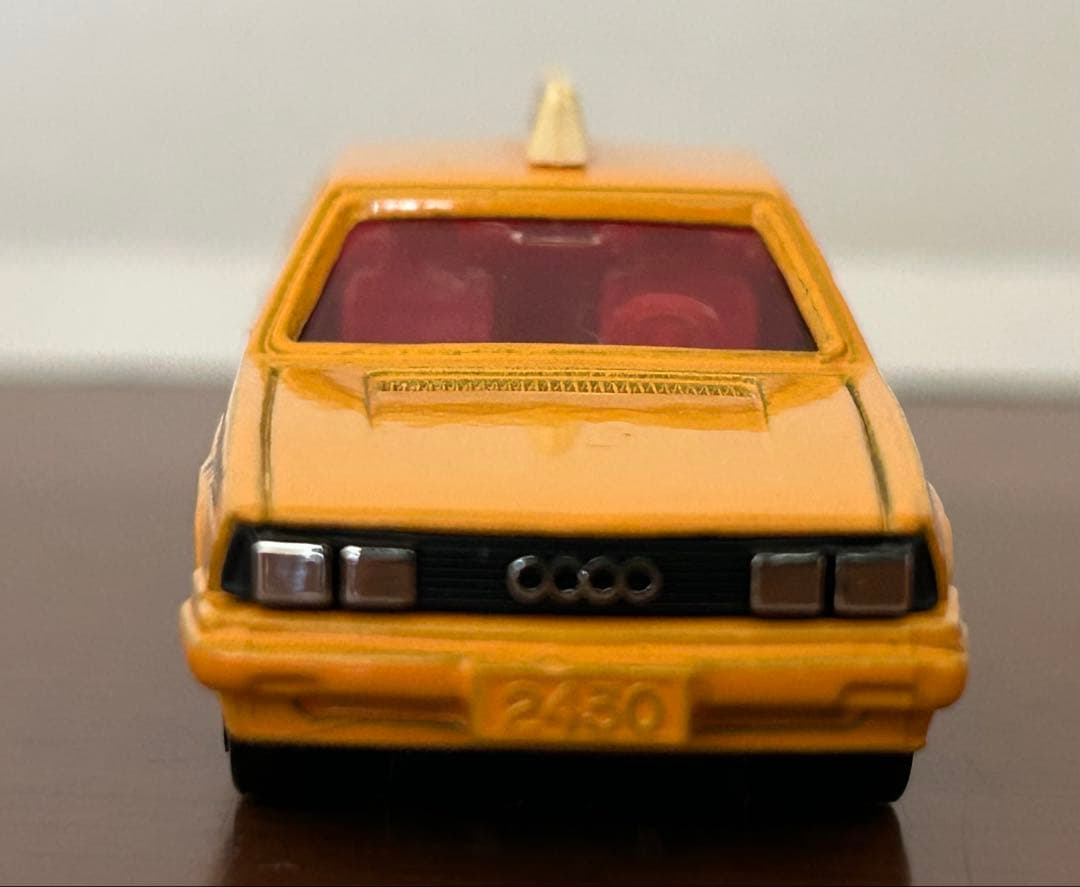 トミカ 青箱 アウディ5000ターボ 輸出仕様 TAXI