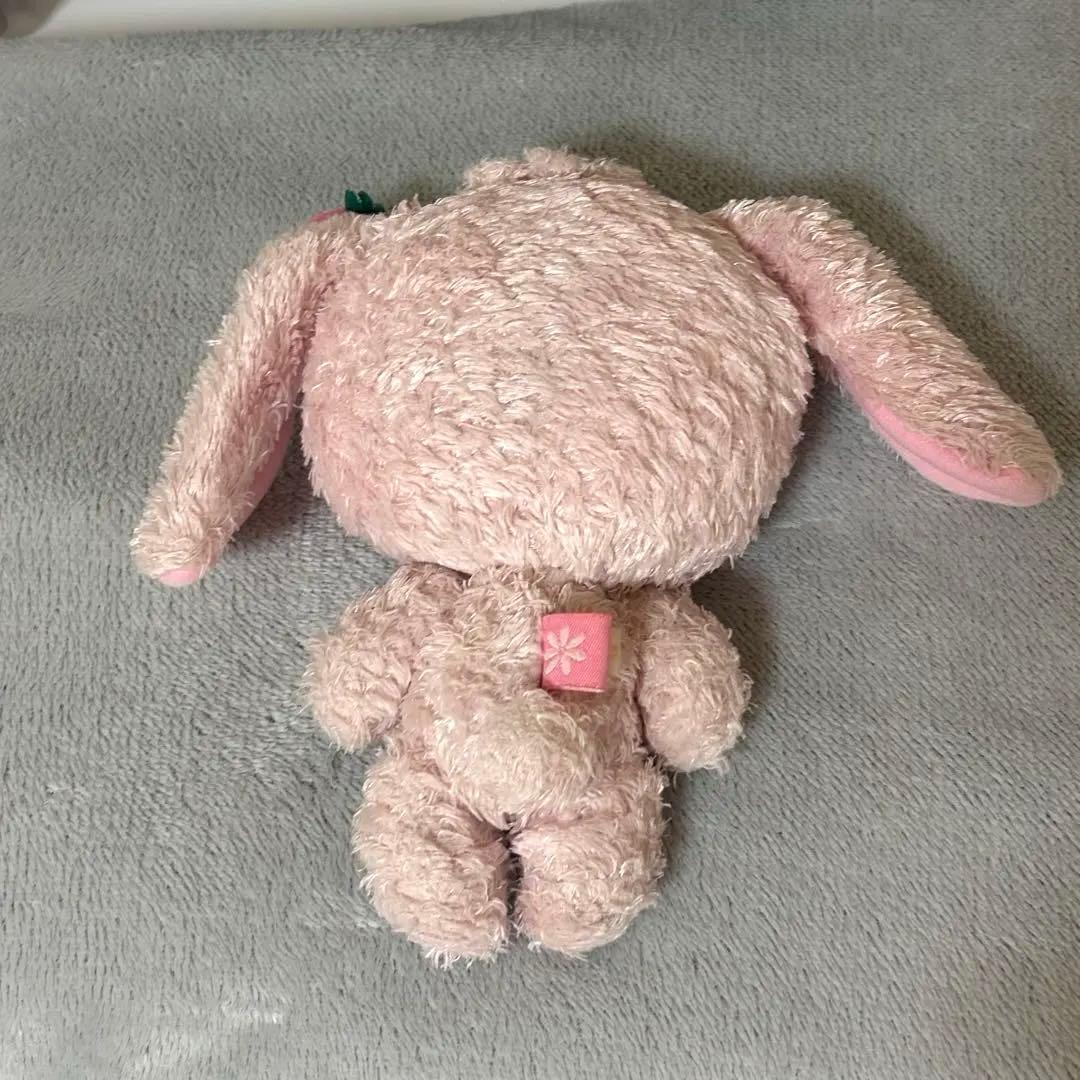 【1/12まで限定価格】サンリオ　シュガーバニーズ　ストロベリーうさのぬいぐるみ