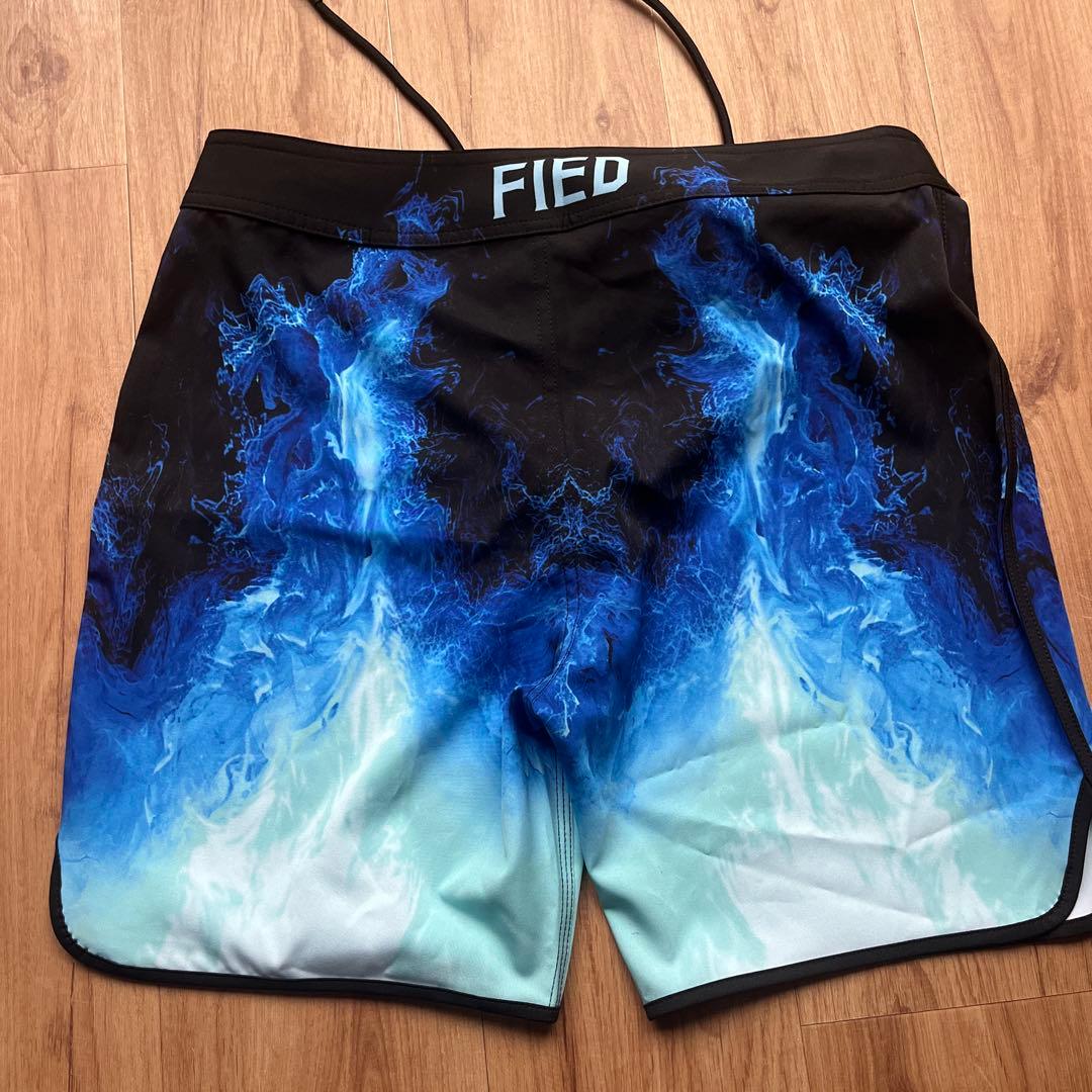 FIED 水着 30サイズ 青黒 フィジーク