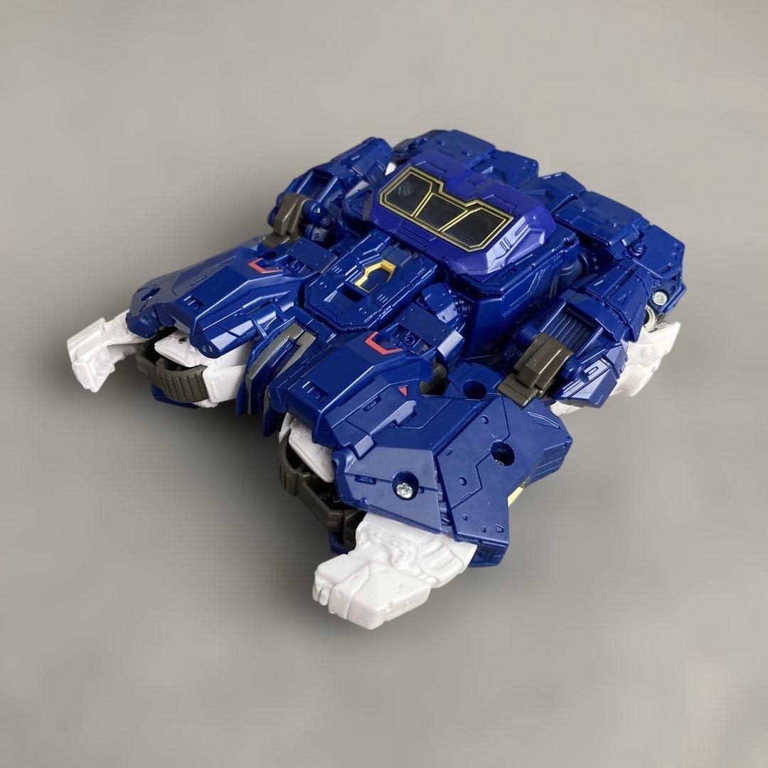 サウンドウェーブ　トランスフォーマー　スタジオシリーズ　劇場版バンブルビー