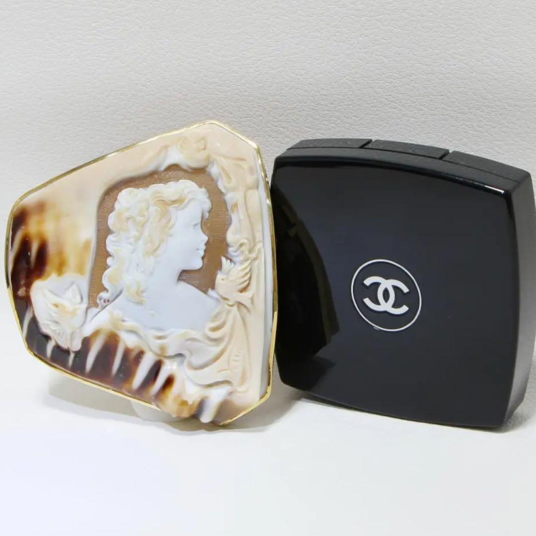 18金 大きい三層 シェルカメオ　K18YG　ジュエリーペンダント兼ブローチ