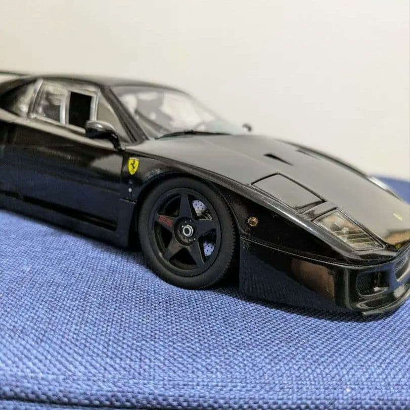 kyosho Ferrari F40 ミニカー 1/18 ライトウェイト