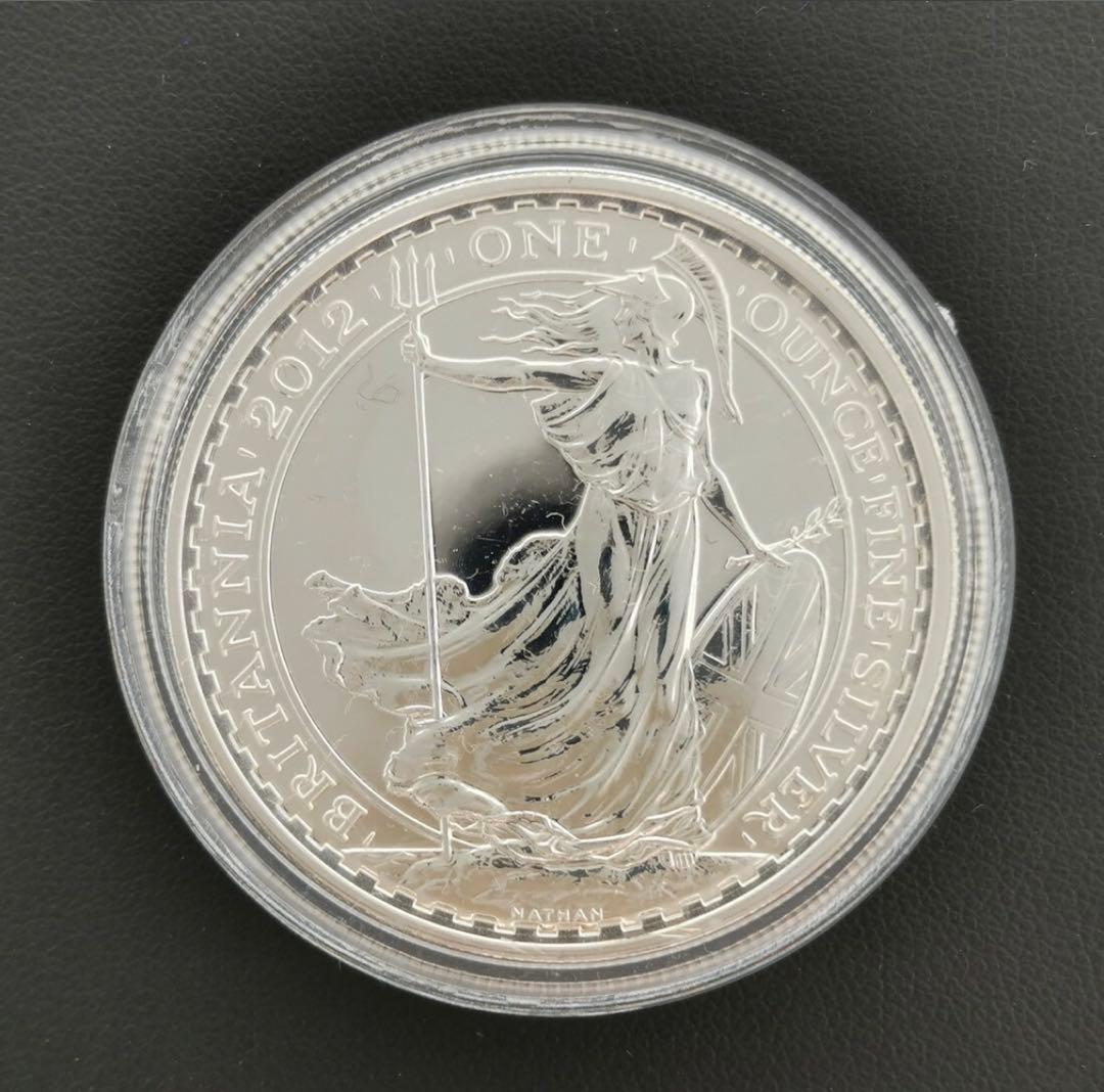 【新品】イギリス 2018 ブリタニア 2ポンド 1オンス1枚 ケース付き