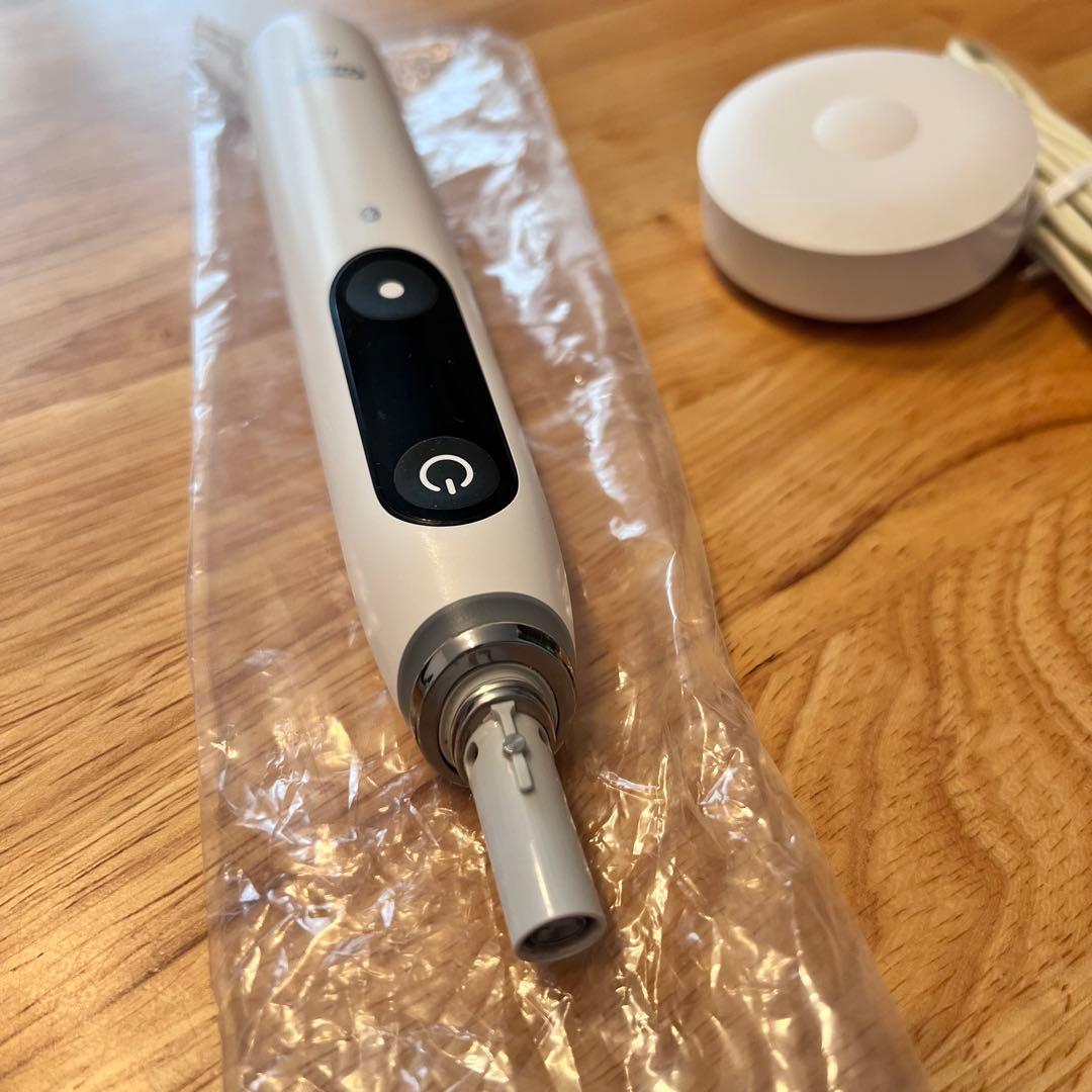 【極美品✨】 Oral-Ｂ iO9 電動歯ブラシ ホワイトアラバスター Oral