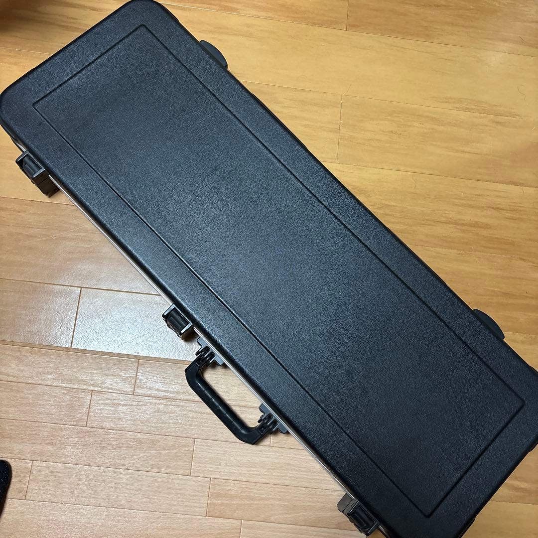 SKB 66 ギターケース 鍵付き　ストラト、テレキャス