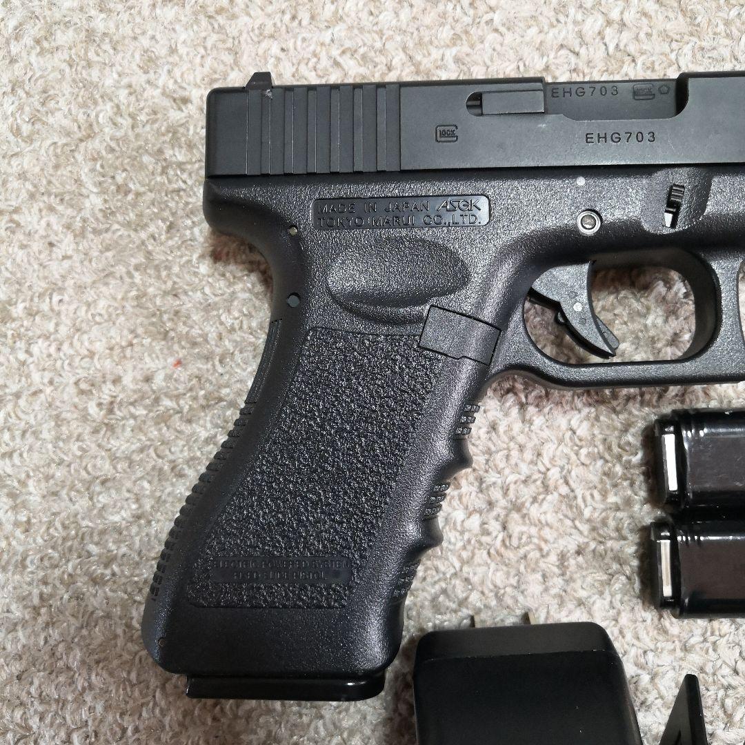 東京マルイ　グロック18c 電動ハンドガン