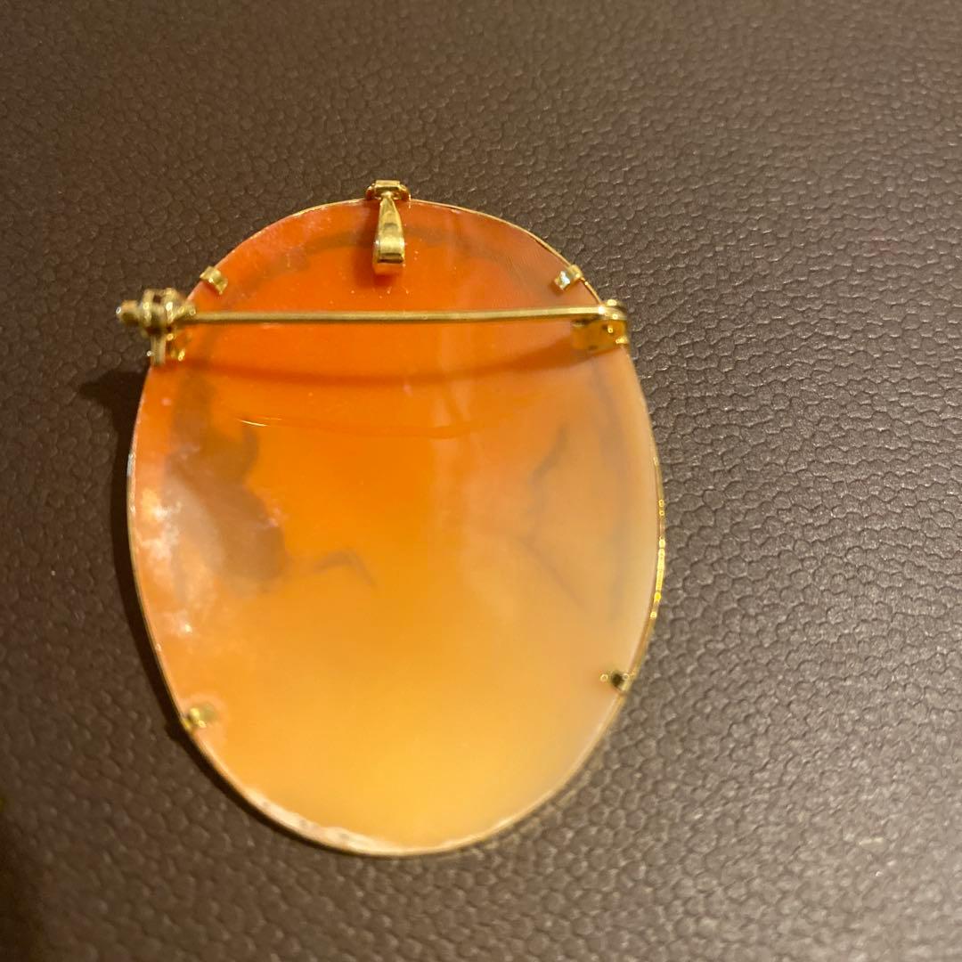 カメオ　オーバル型　ブローチ