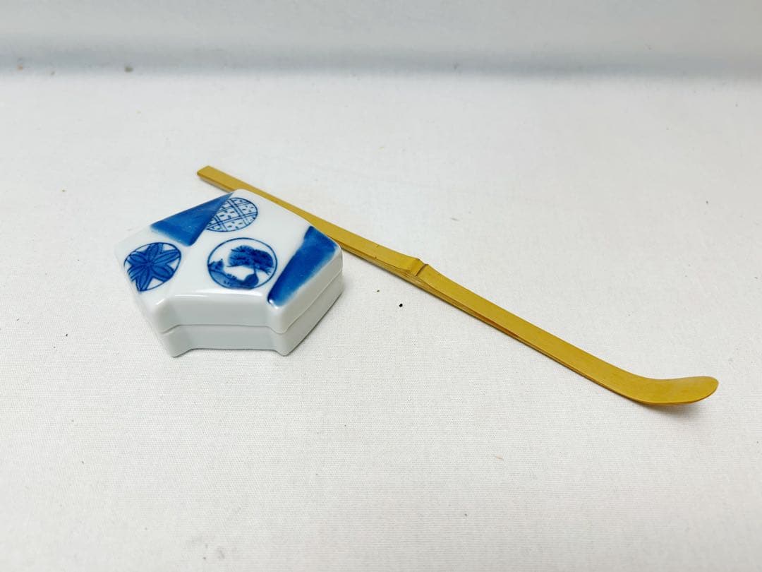 未使用 茶道具 桐 短册箱 茶器揃 八点セット 茶道具一式 持ち運び 元箱