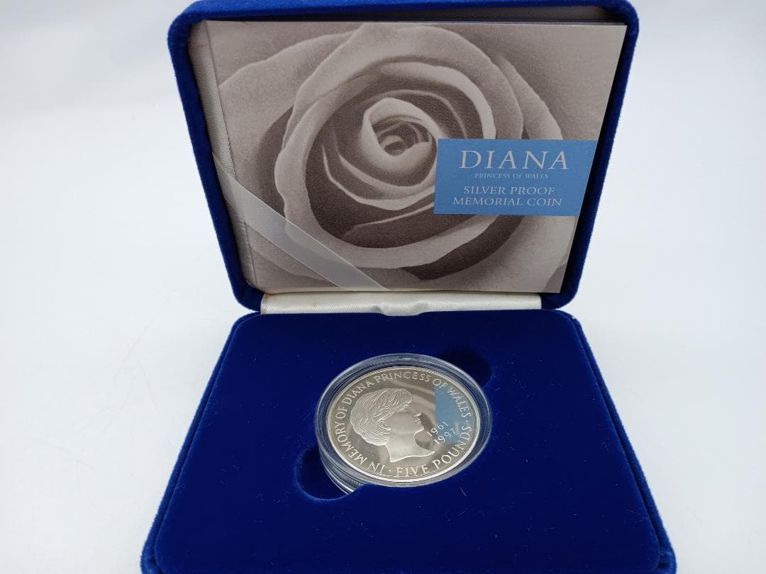 ダイアナ妃メモリアル Silver proof memorial coin