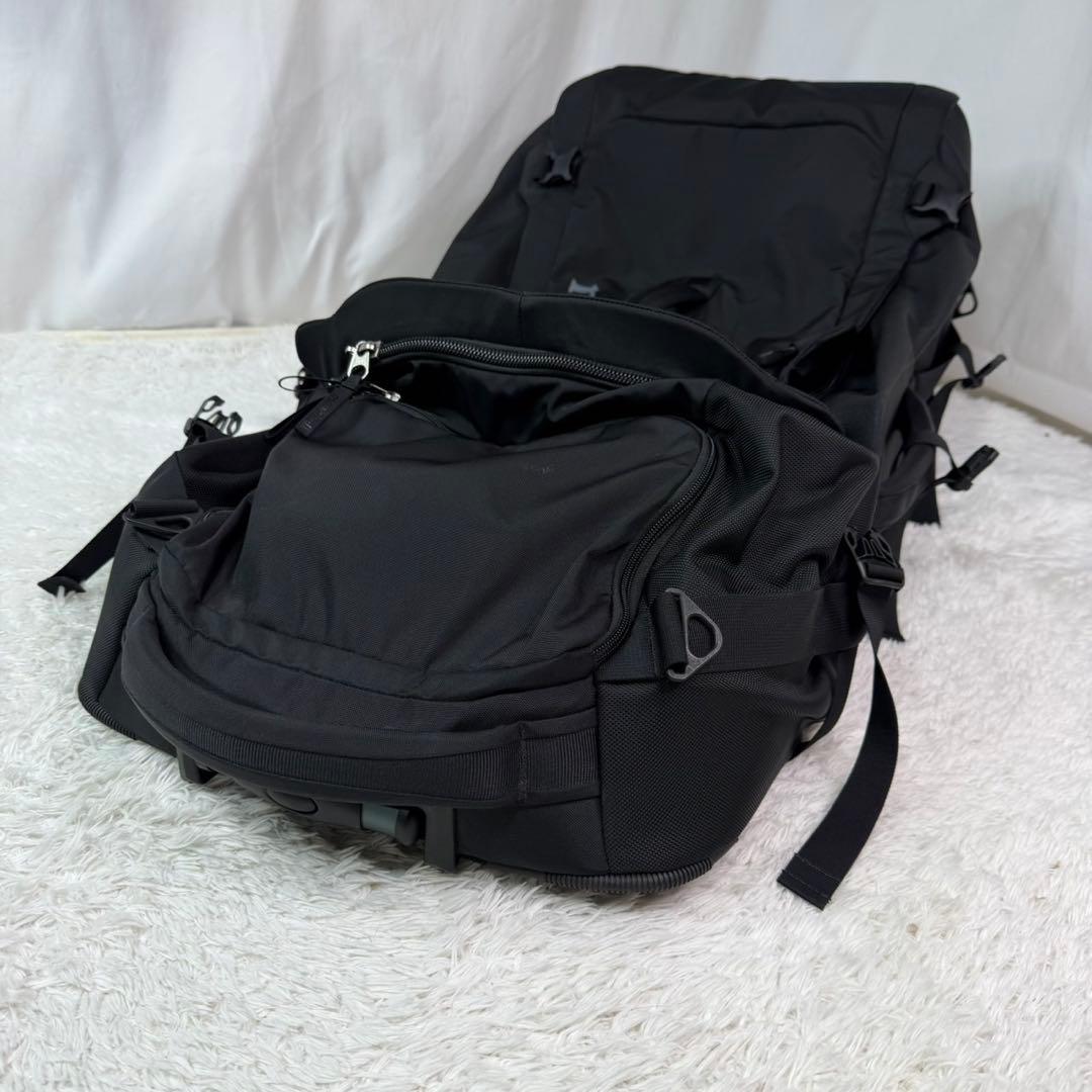 mont-bell ウィーリーダッフル WEELY DUFFLE モンベル