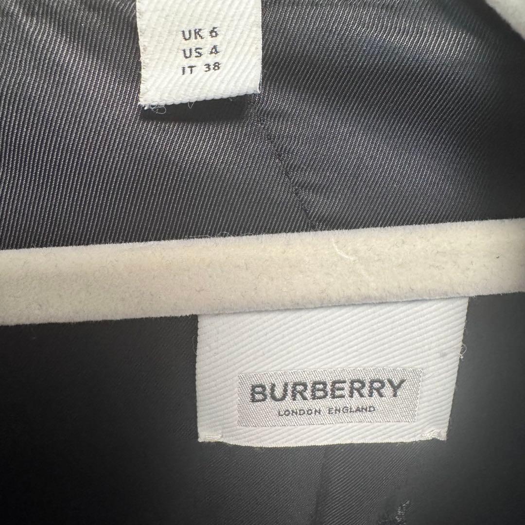 BURBERRY ブラック チェスターコート