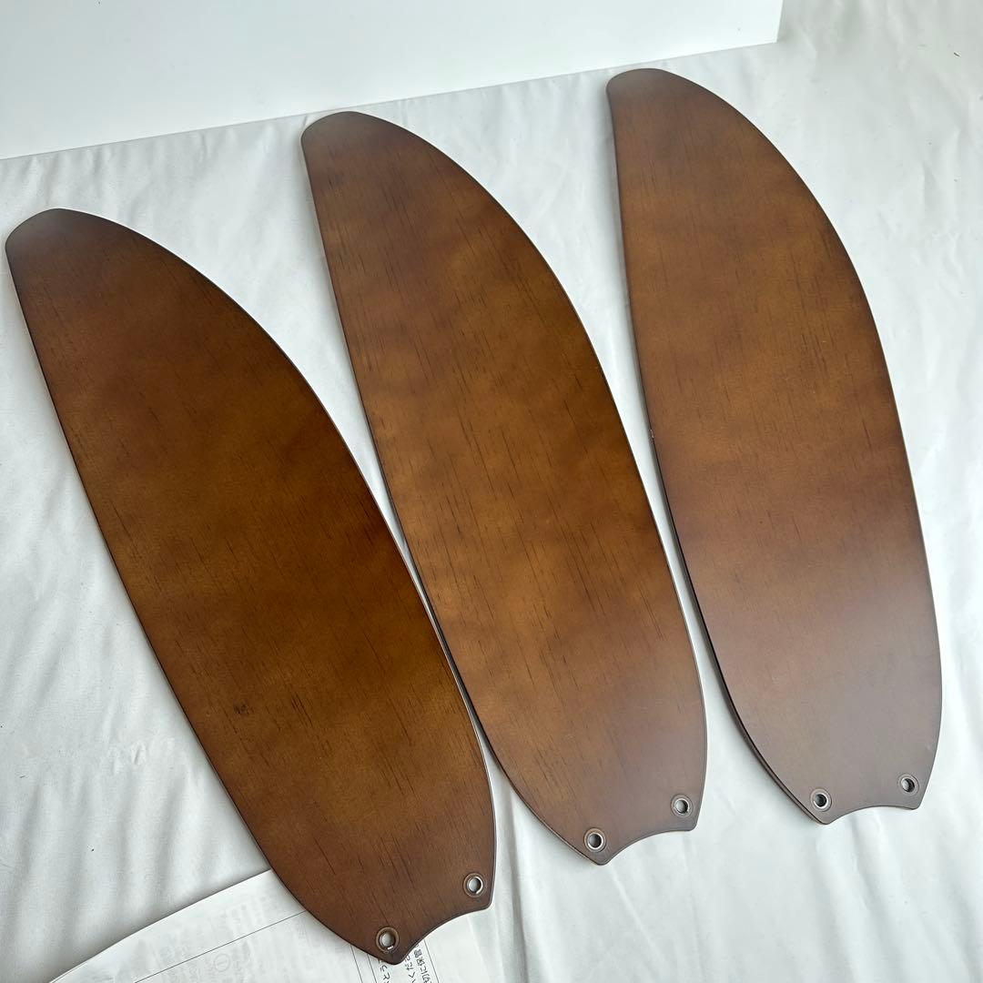 シーリングファンライト 3枚羽根 LEDライト ブラウン ブラック 調光 調色