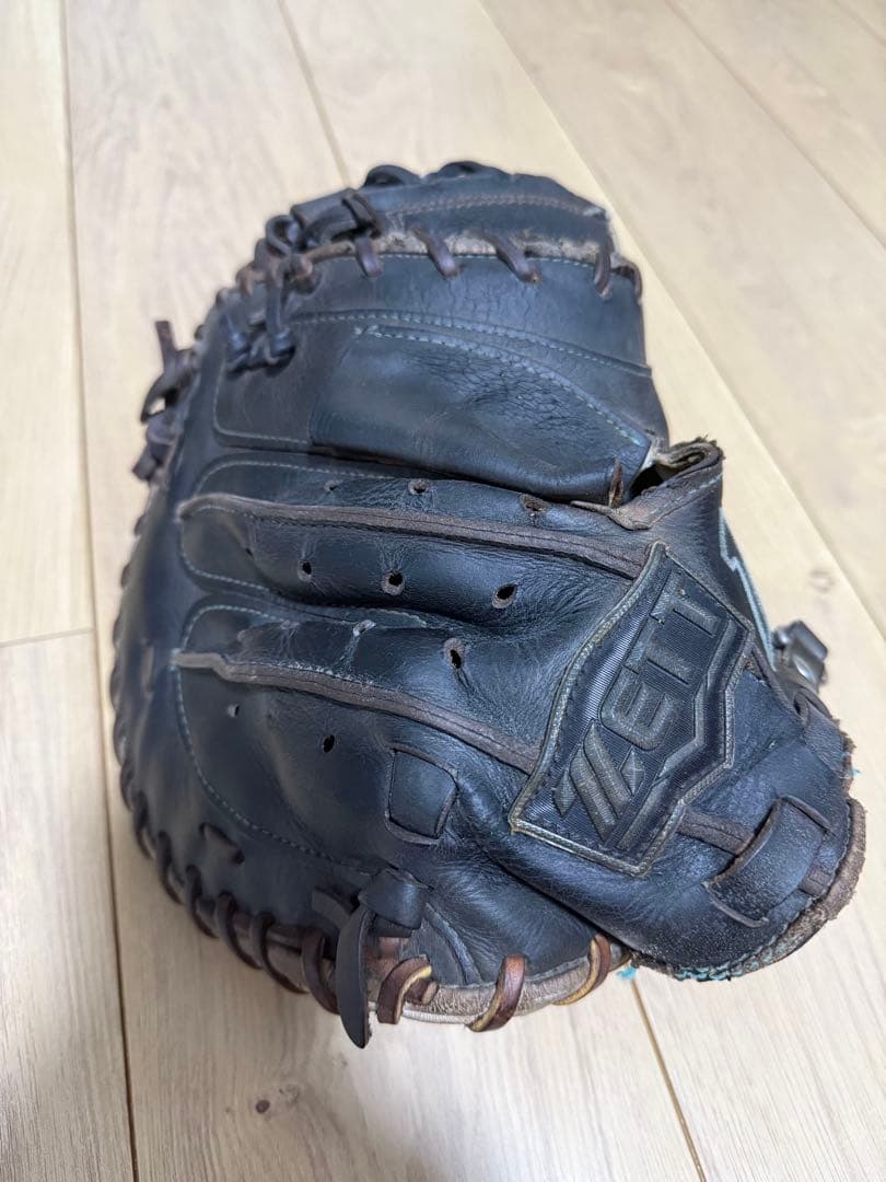 も*ん様 【最終値下げ】森友哉選手　実使用　キャッチャーミット