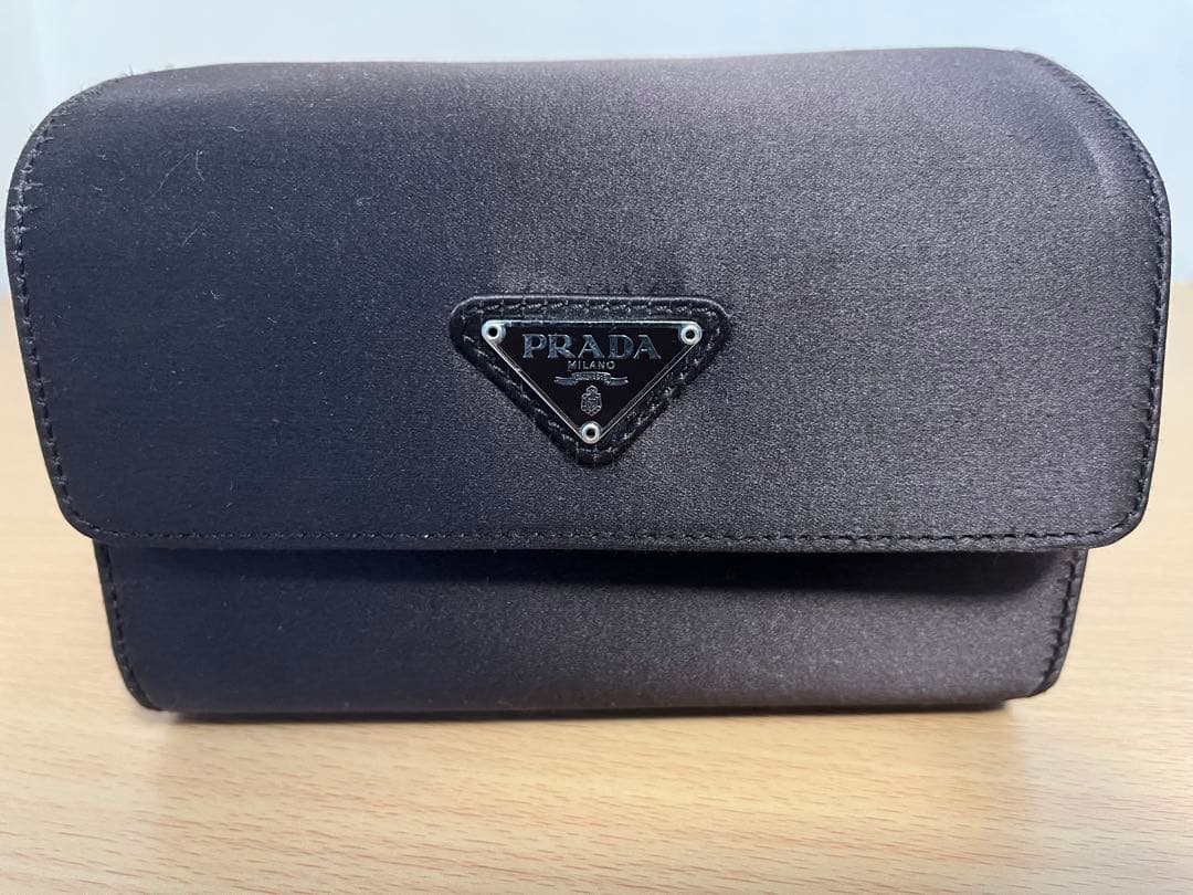 PRADA ブラウン ハンドバッグ