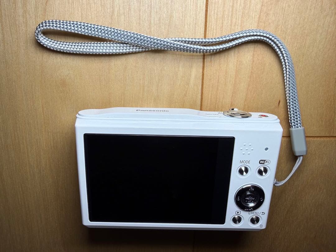 Panasonic パナソニック Lumix DMC-SZ8 ホワイト 美品！